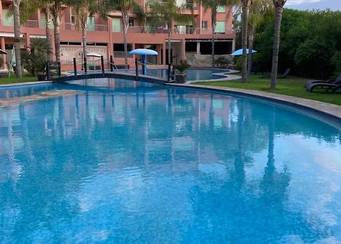Cosy Appartement Avec Piscine
