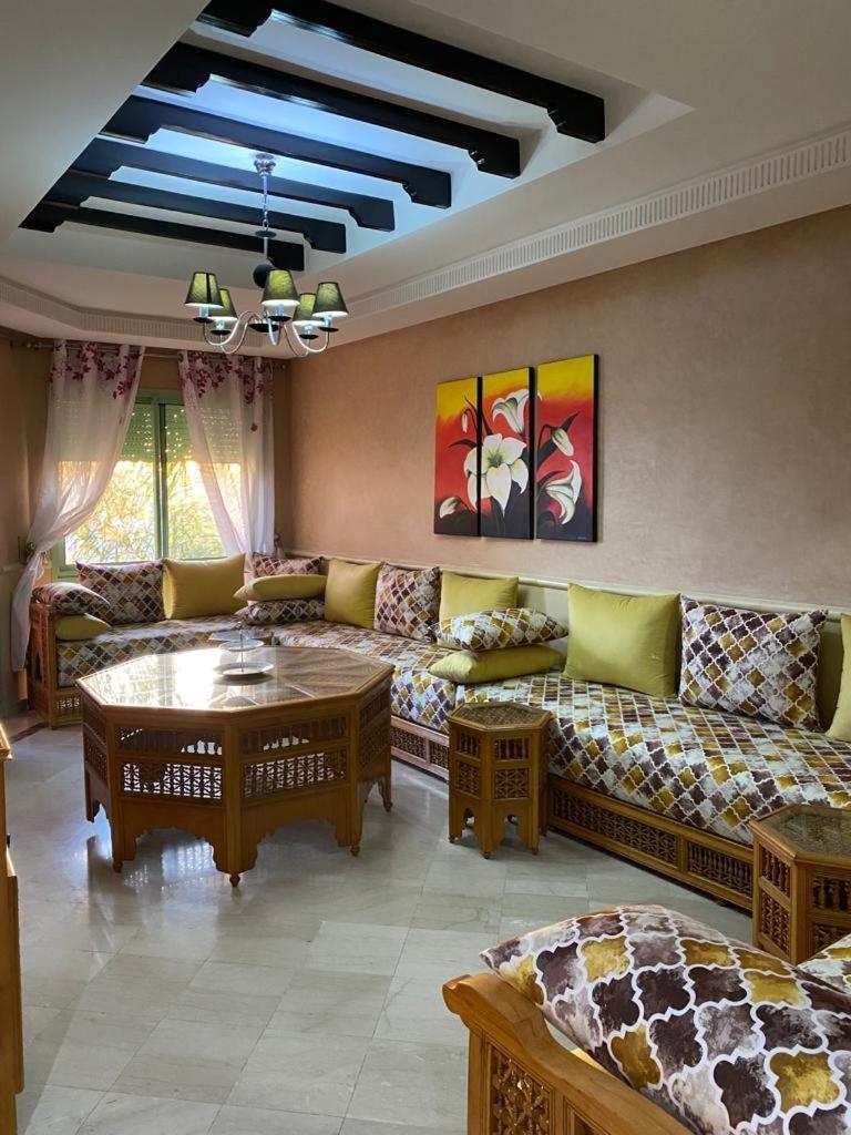 Appartement Cosy Avec Piscine *